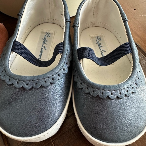 Baby Girl Shoes - Picture 3 of 7